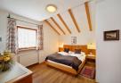 Ferienwohnung, Schlafzimmer mit Doppelbett